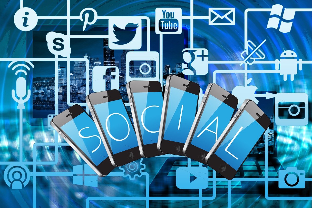 social, social media, communication, smartphone, app, internet, tiktok, network, social network, logo, facebook, marketing, analysis, service, google, social networking, networking, icon, website, presentation, multimedia, technology, company (Social Media Specialist) | Advanced Tactics for Maximum Impact